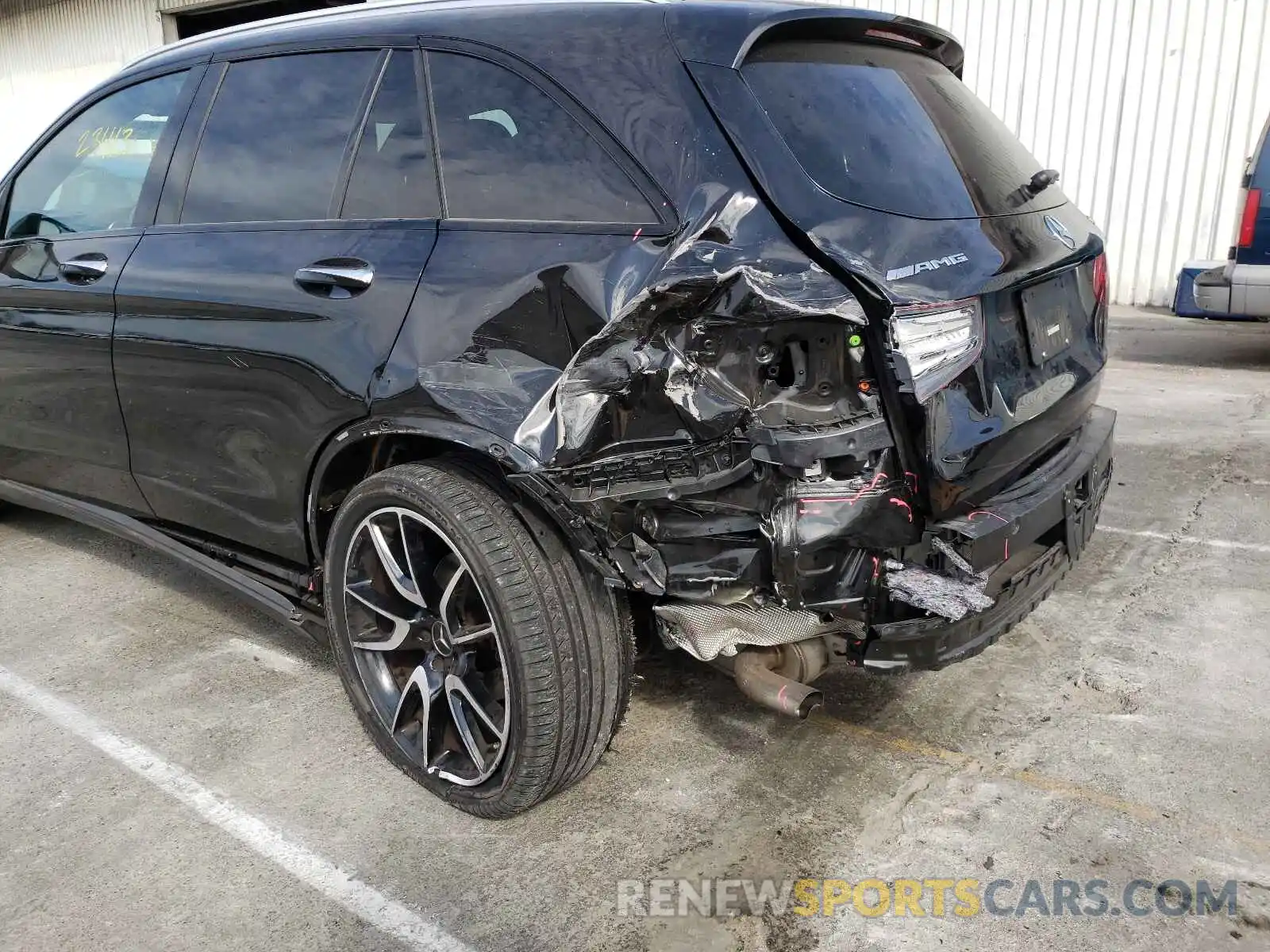 9 Photograph of a damaged car WDC0G6EBXKF659075 MERCEDES-BENZ GLC-CLASS 2019