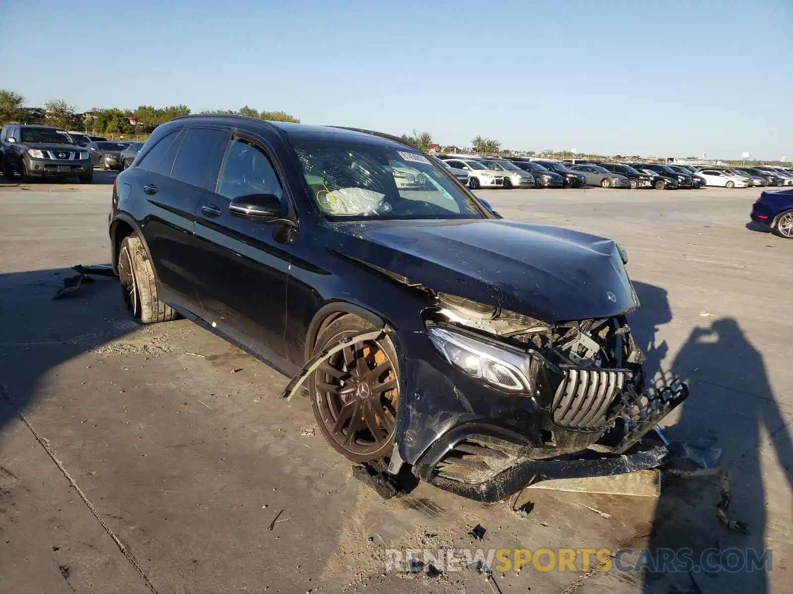 1 Photograph of a damaged car WDC0G8JB2KF499260 MERCEDES-BENZ GLC-CLASS 2019