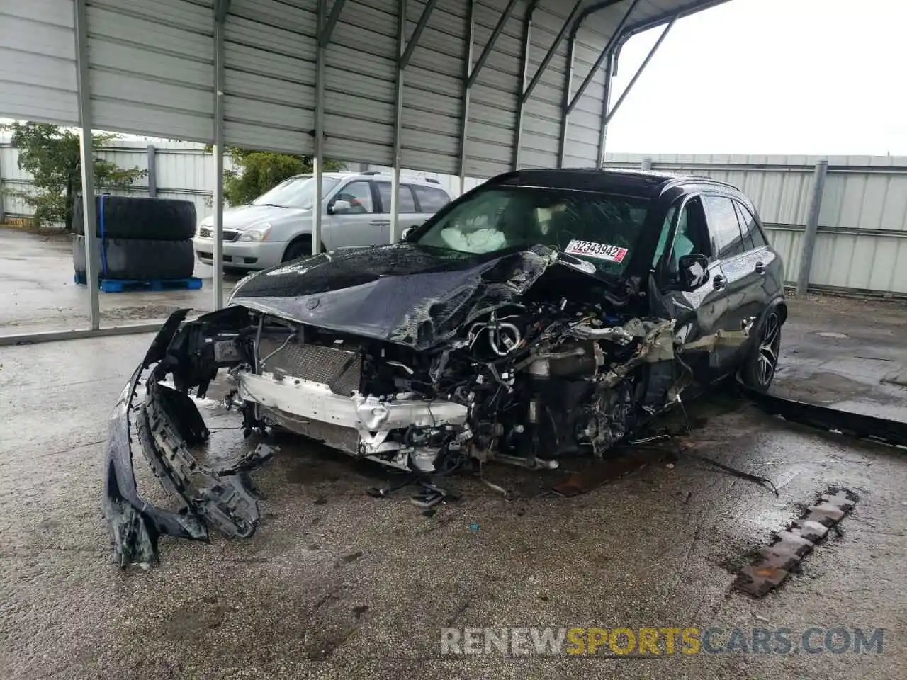 2 Photograph of a damaged car WDC0G8JB9KF488367 MERCEDES-BENZ GLC-CLASS 2019