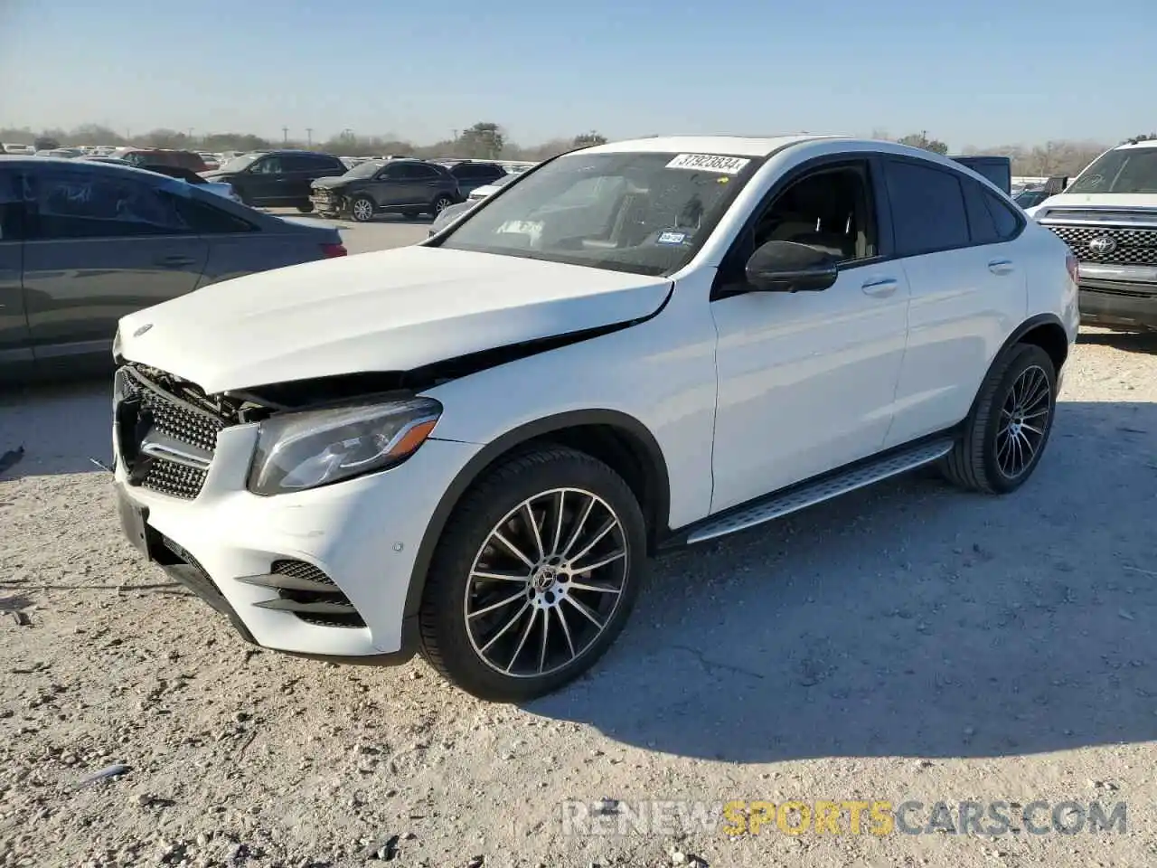 1 Photograph of a damaged car WDC0J4KB0KF497774 MERCEDES-BENZ GLC-CLASS 2019