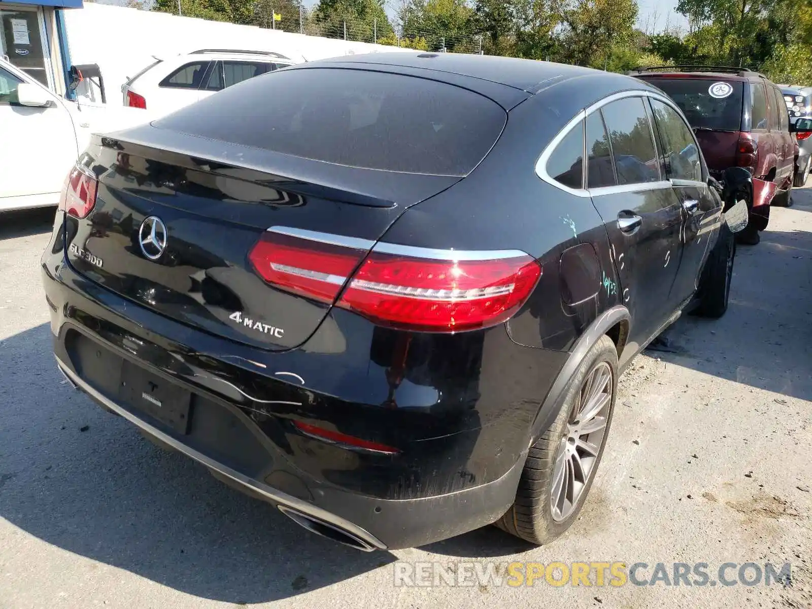 4 Photograph of a damaged car WDC0J4KB0KF660116 MERCEDES-BENZ GLC-CLASS 2019