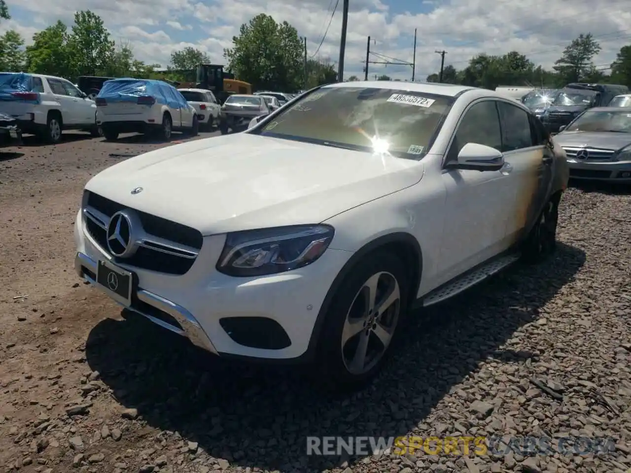 2 Photograph of a damaged car WDC0J4KB1KF558503 MERCEDES-BENZ GLC-CLASS 2019