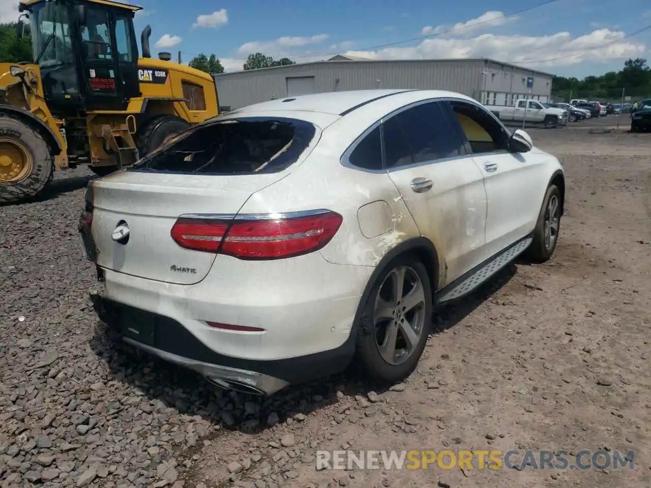 4 Photograph of a damaged car WDC0J4KB1KF558503 MERCEDES-BENZ GLC-CLASS 2019