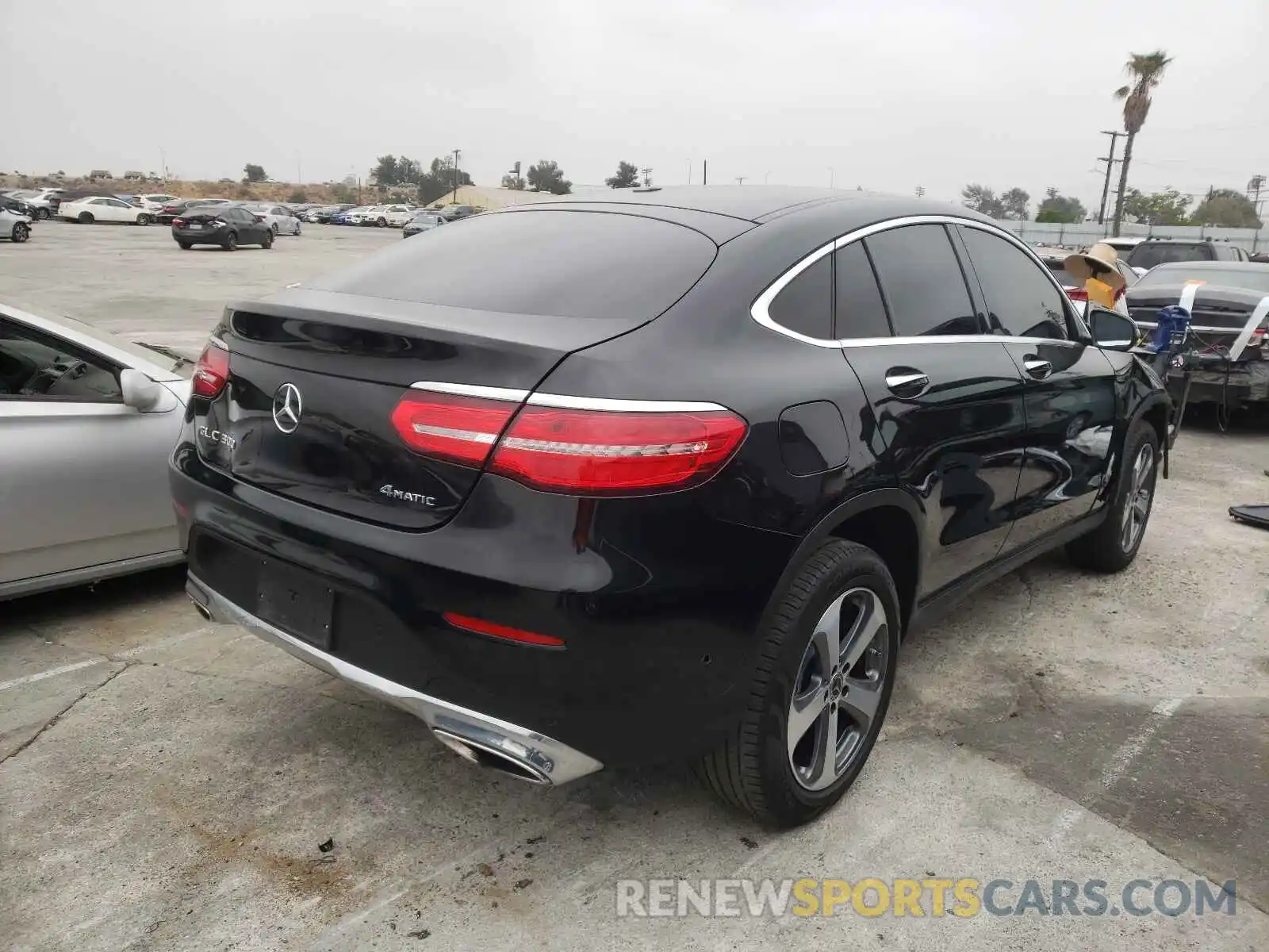 4 Photograph of a damaged car WDC0J4KB1KF569033 MERCEDES-BENZ GLC-CLASS 2019