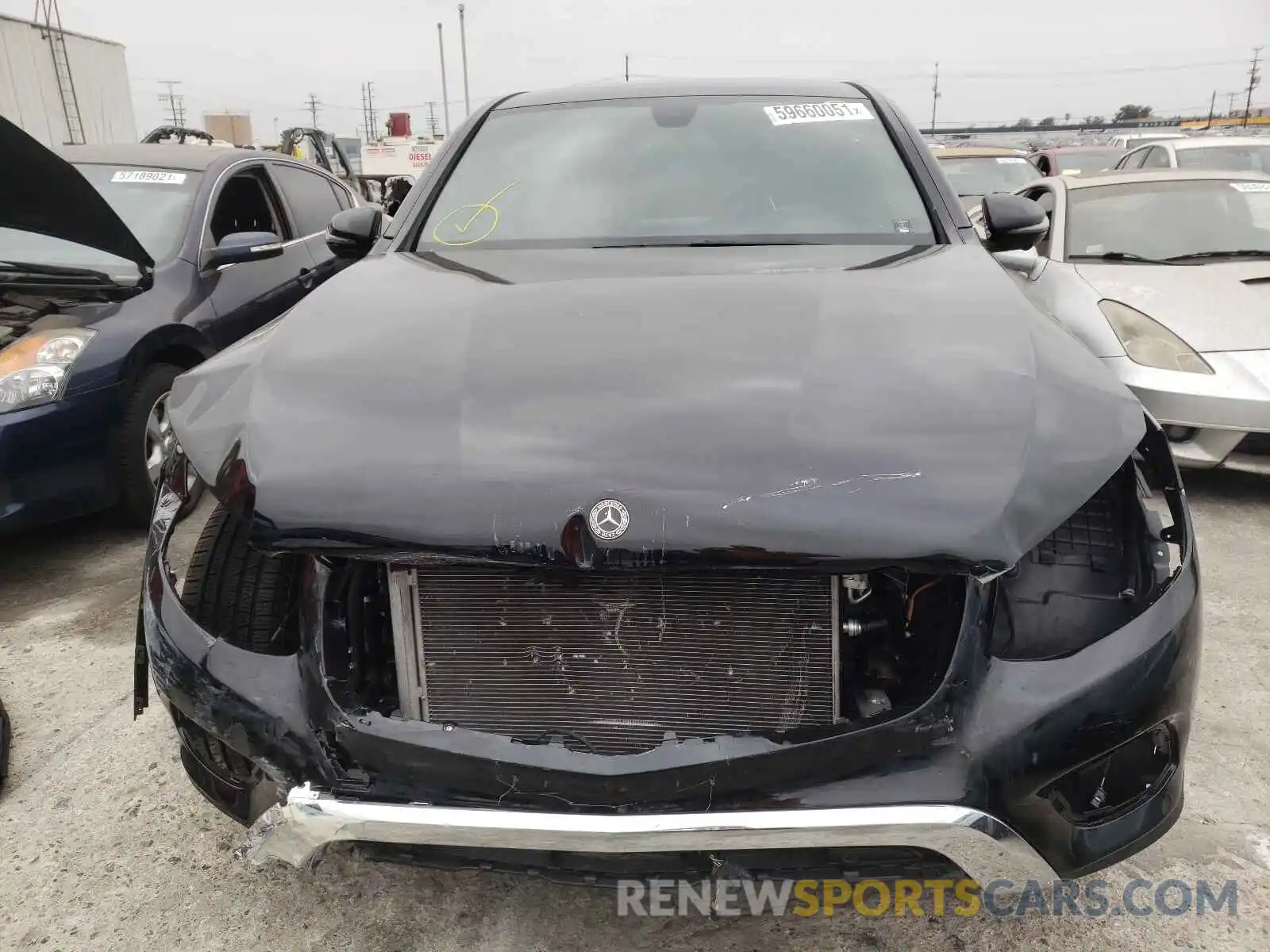 9 Photograph of a damaged car WDC0J4KB1KF569033 MERCEDES-BENZ GLC-CLASS 2019