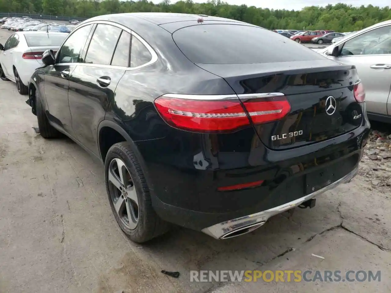 3 Photograph of a damaged car WDC0J4KB4KF562822 MERCEDES-BENZ GLC-CLASS 2019