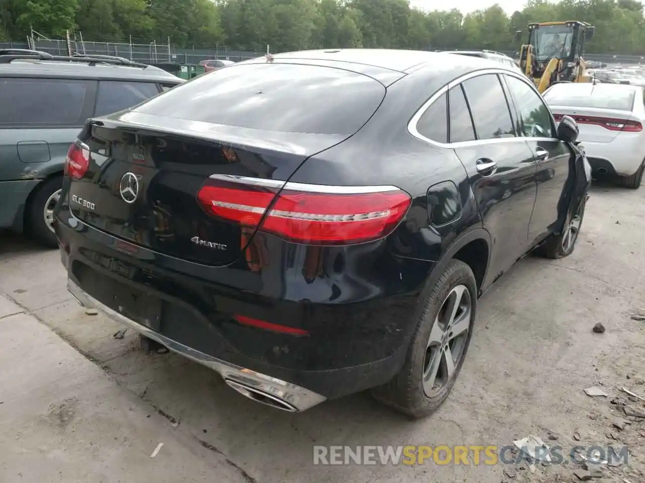 4 Фотография поврежденного автомобиля WDC0J4KB4KF562822 MERCEDES-BENZ GLC-CLASS 2019