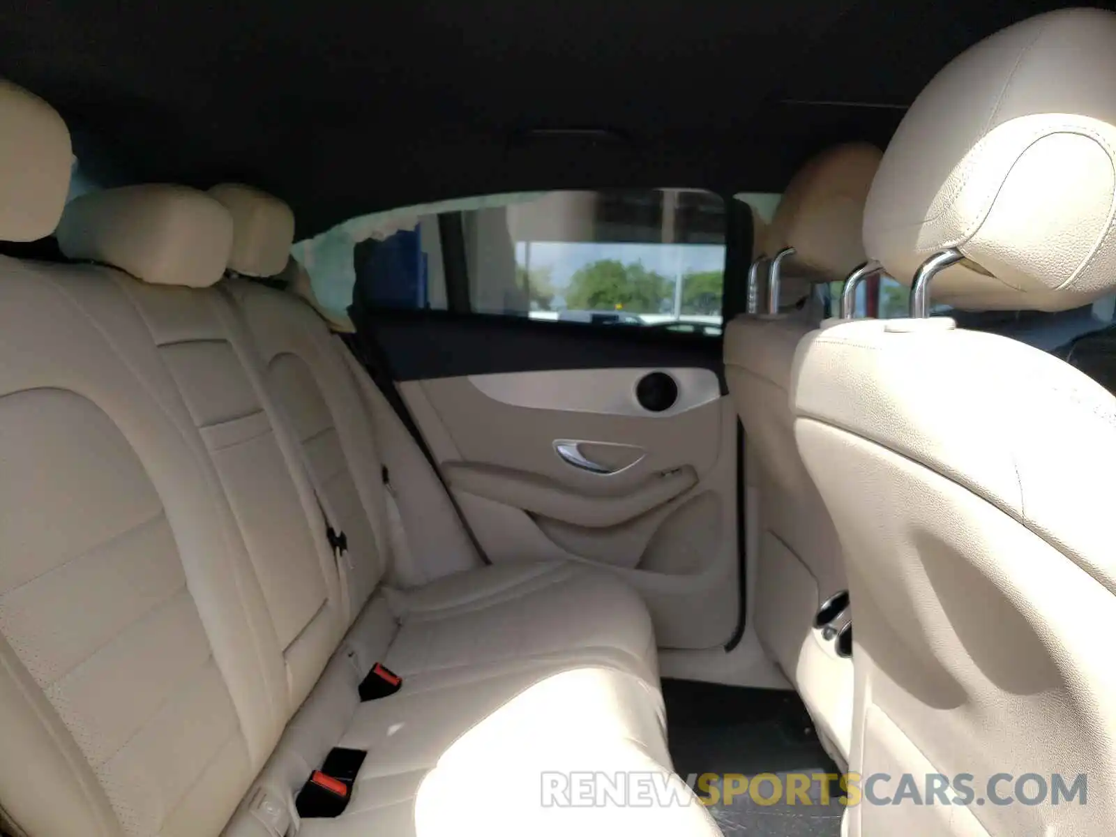 6 Photograph of a damaged car WDC0J4KB5KF572453 MERCEDES-BENZ GLC-CLASS 2019