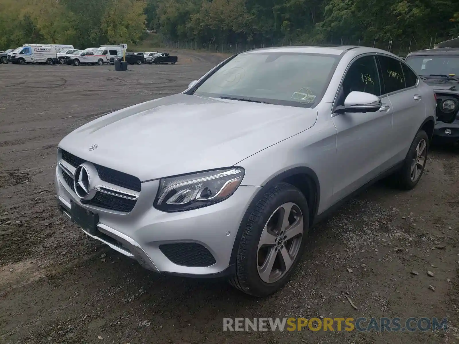 2 Photograph of a damaged car WDC0J4KB5KF597014 MERCEDES-BENZ GLC-CLASS 2019