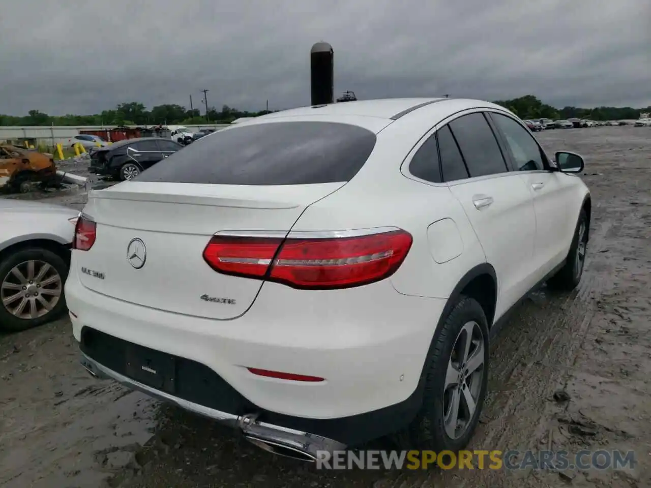 4 Фотография поврежденного автомобиля WDC0J4KB5KF662864 MERCEDES-BENZ GLC-CLASS 2019