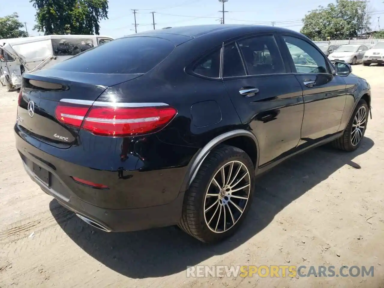 4 Photograph of a damaged car WDC0J4KB8KF543898 MERCEDES-BENZ GLC-CLASS 2019