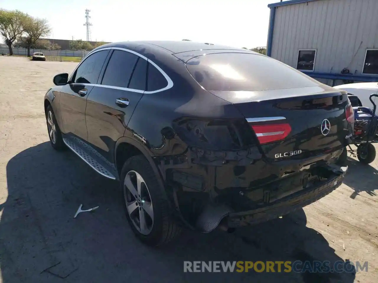 3 Photograph of a damaged car WDC0J4KB8KF569787 MERCEDES-BENZ GLC-CLASS 2019