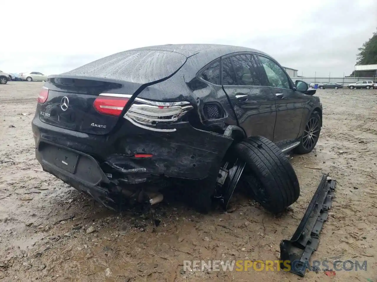 4 Photograph of a damaged car WDC0J4KB9KF624120 MERCEDES-BENZ GLC-CLASS 2019