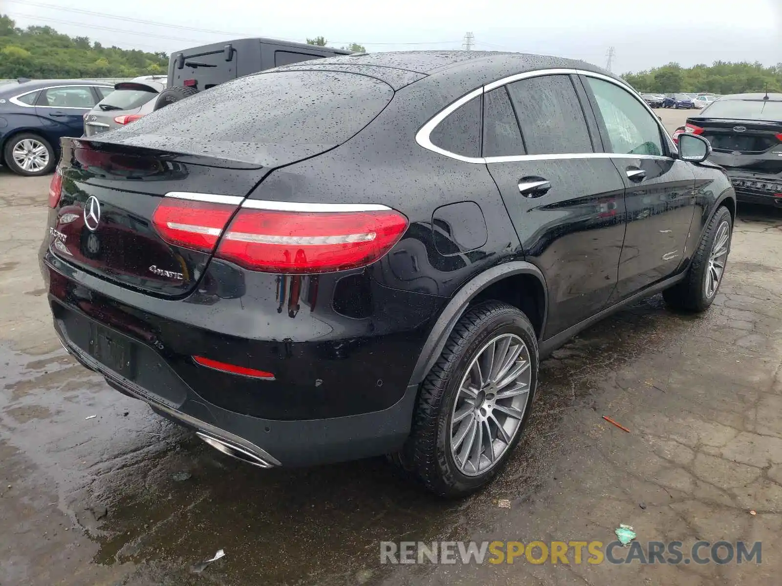 4 Photograph of a damaged car WDC0J4KBXKF517674 MERCEDES-BENZ GLC-CLASS 2019