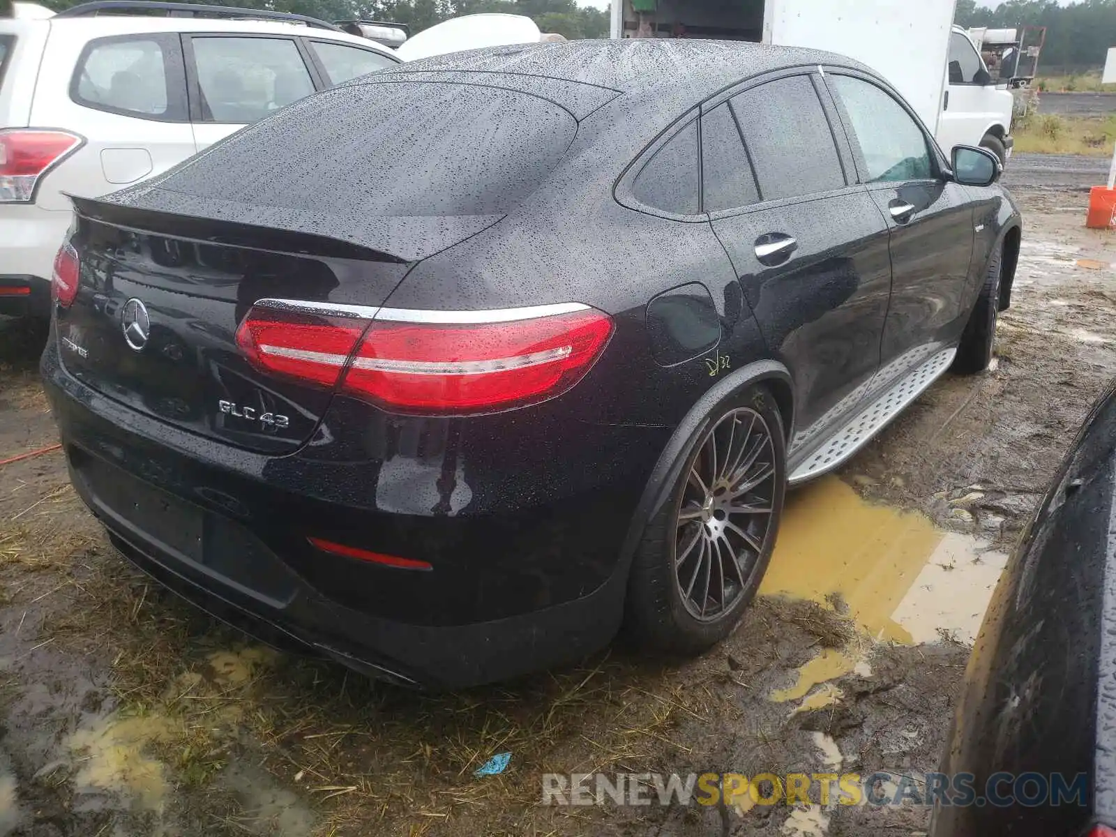 4 Photograph of a damaged car WDC0J6EB0KF539125 MERCEDES-BENZ GLC-CLASS 2019