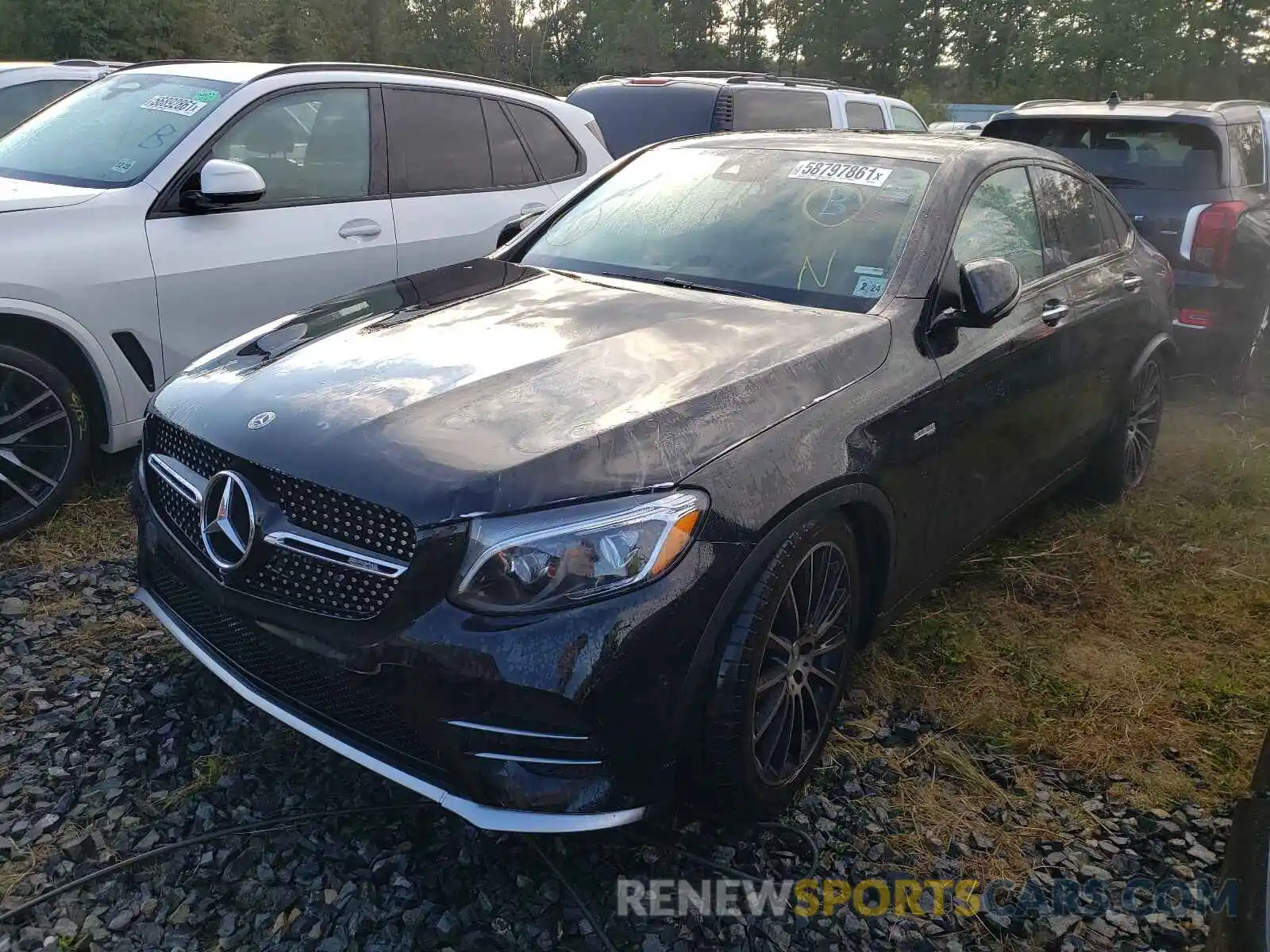 2 Photograph of a damaged car WDC0J6EB1KF545189 MERCEDES-BENZ GLC-CLASS 2019