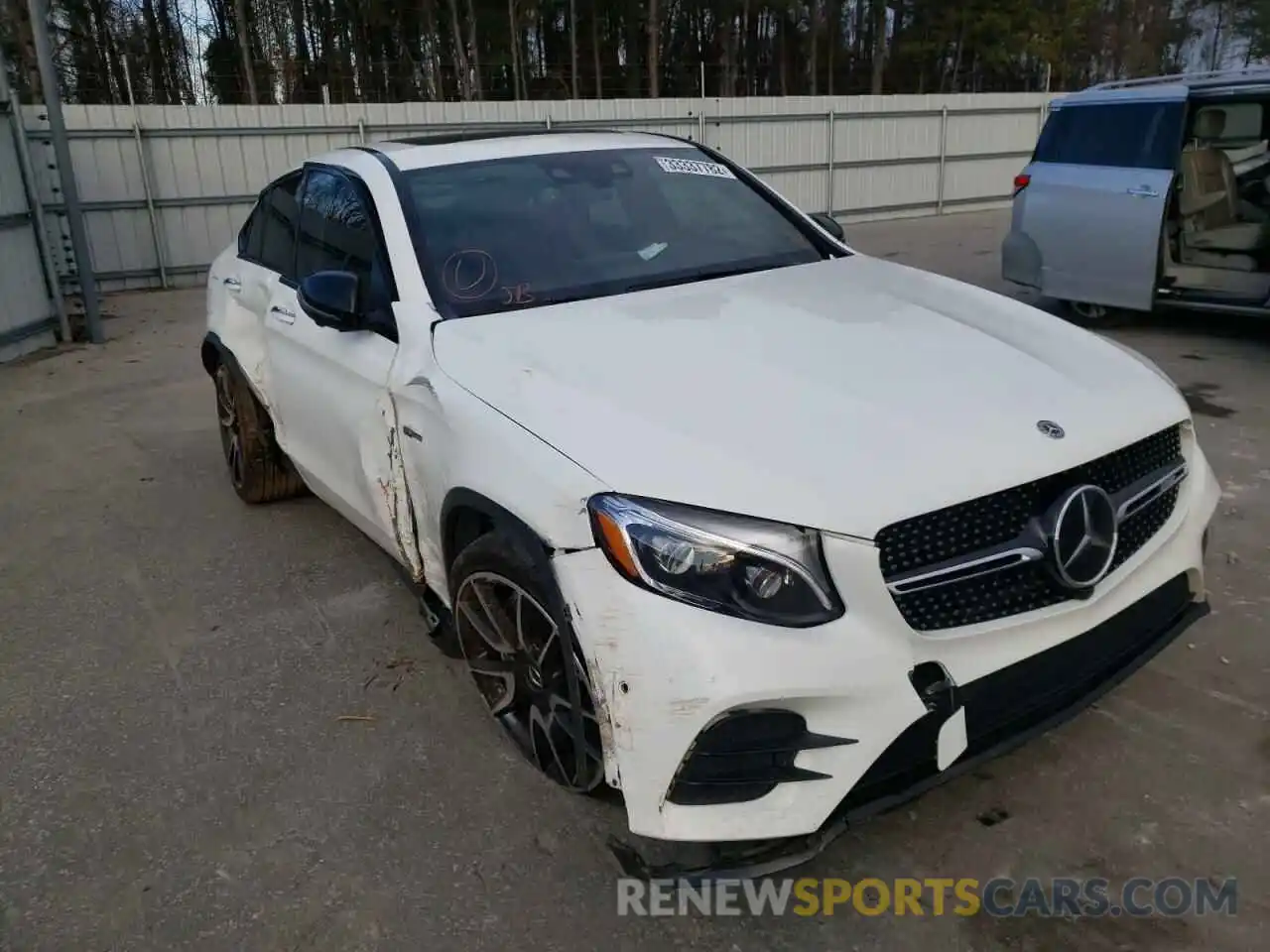 1 Photograph of a damaged car WDC0J6EB3KF543878 MERCEDES-BENZ GLC-CLASS 2019