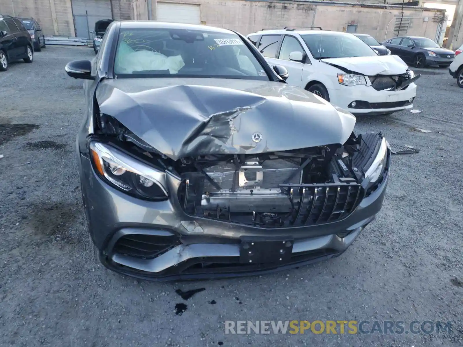 9 Photograph of a damaged car WDC0J8JB5KF568721 MERCEDES-BENZ GLC-CLASS 2019