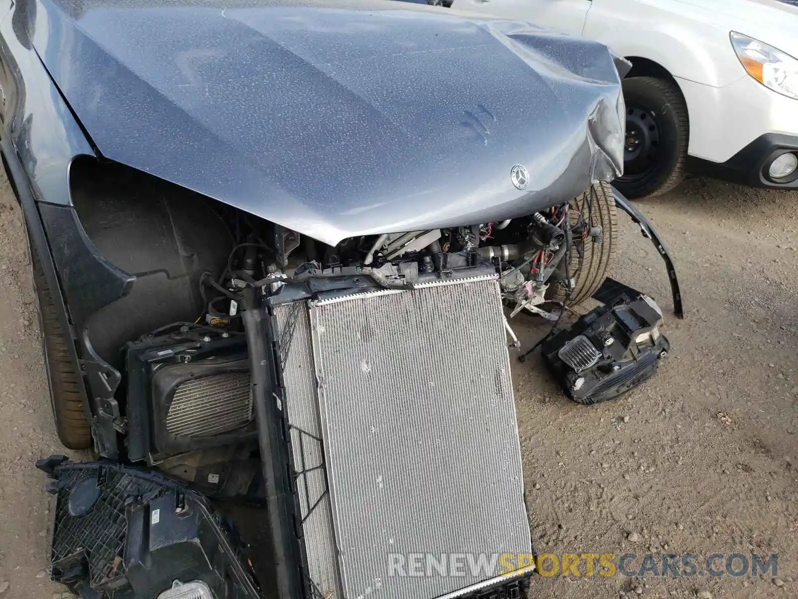 9 Photograph of a damaged car WDC0J8JBXKF495622 MERCEDES-BENZ GLC-CLASS 2019