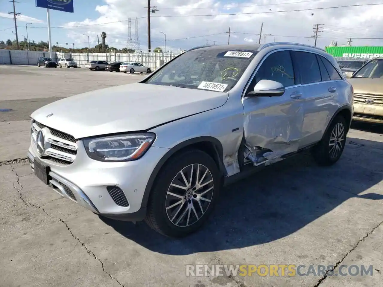 2 Photograph of a damaged car W1N0G5DB8LF778397 MERCEDES-BENZ GLC-CLASS 2020