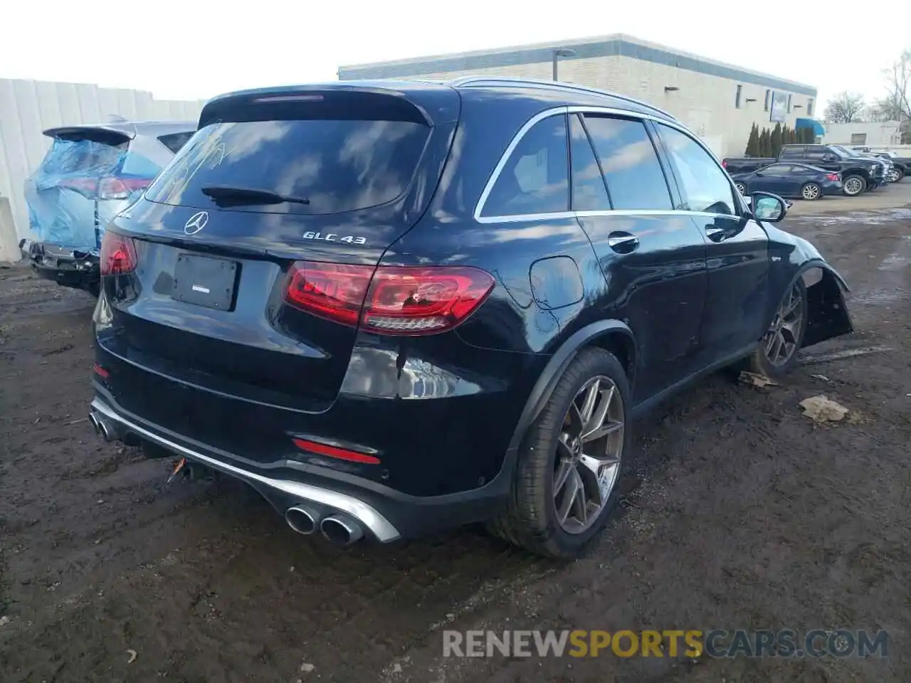 4 Photograph of a damaged car W1N0G6EB1LF762501 MERCEDES-BENZ GLC-CLASS 2020