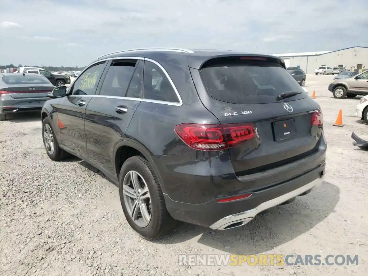 3 Photograph of a damaged car W1N0G8DB0LF858004 MERCEDES-BENZ GLC-CLASS 2020