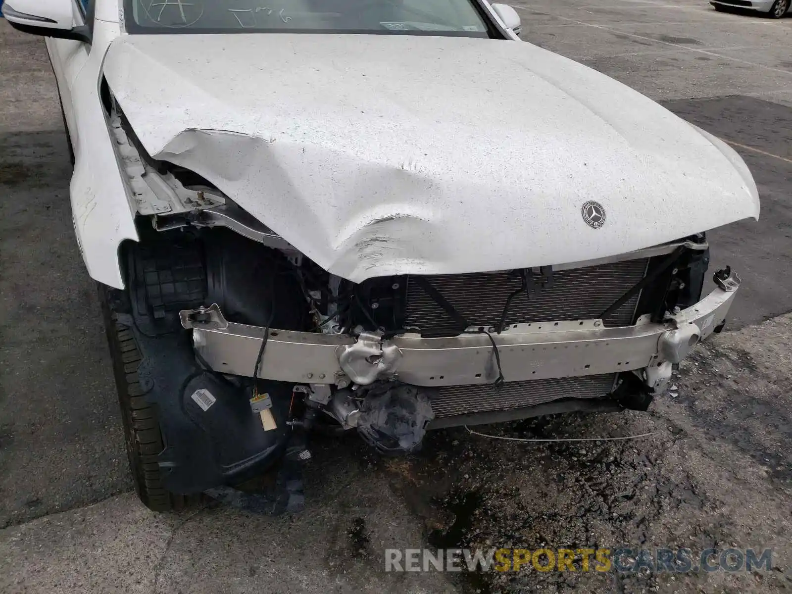 9 Photograph of a damaged car W1N0G8DB1LF837985 MERCEDES-BENZ GLC-CLASS 2020