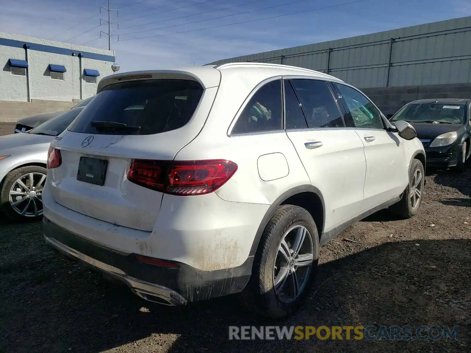 4 Photograph of a damaged car W1N0G8DB2LF784486 MERCEDES-BENZ GLC-CLASS 2020