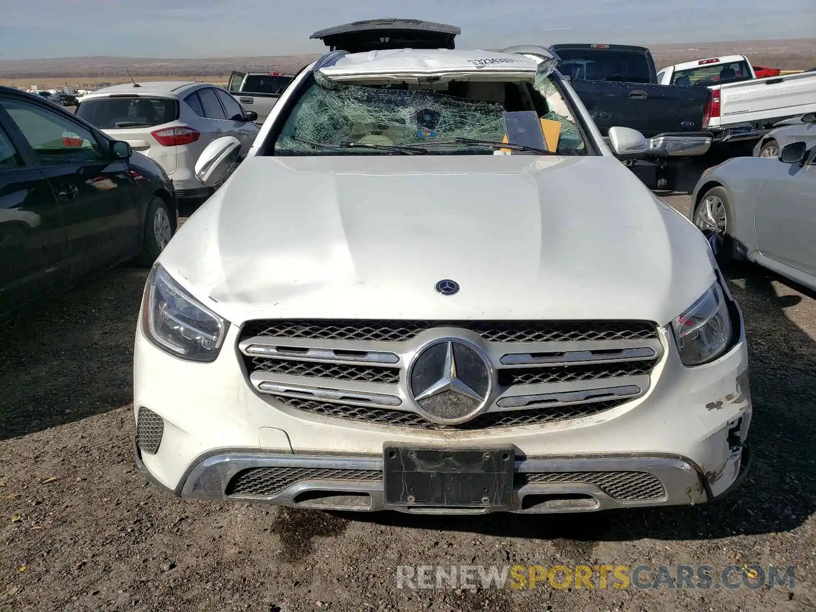 9 Photograph of a damaged car W1N0G8DB2LF784486 MERCEDES-BENZ GLC-CLASS 2020