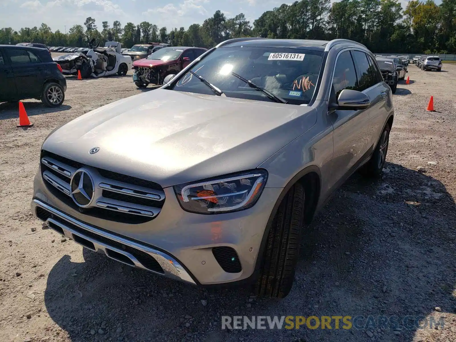 2 Photograph of a damaged car W1N0G8DB2LF864807 MERCEDES-BENZ GLC-CLASS 2020