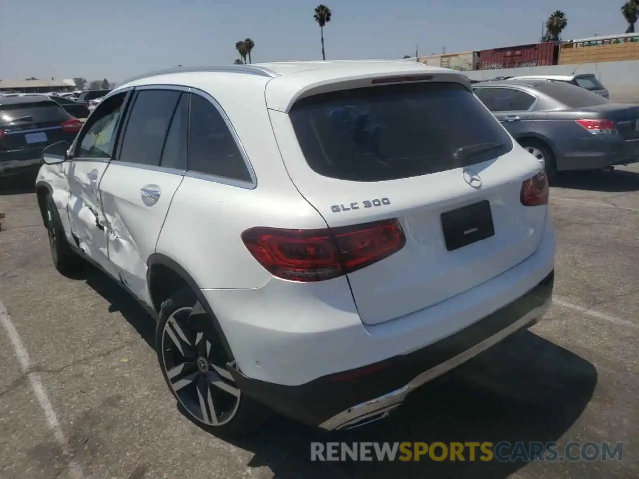 3 Photograph of a damaged car W1N0G8DB3LV255568 MERCEDES-BENZ GLC-CLASS 2020