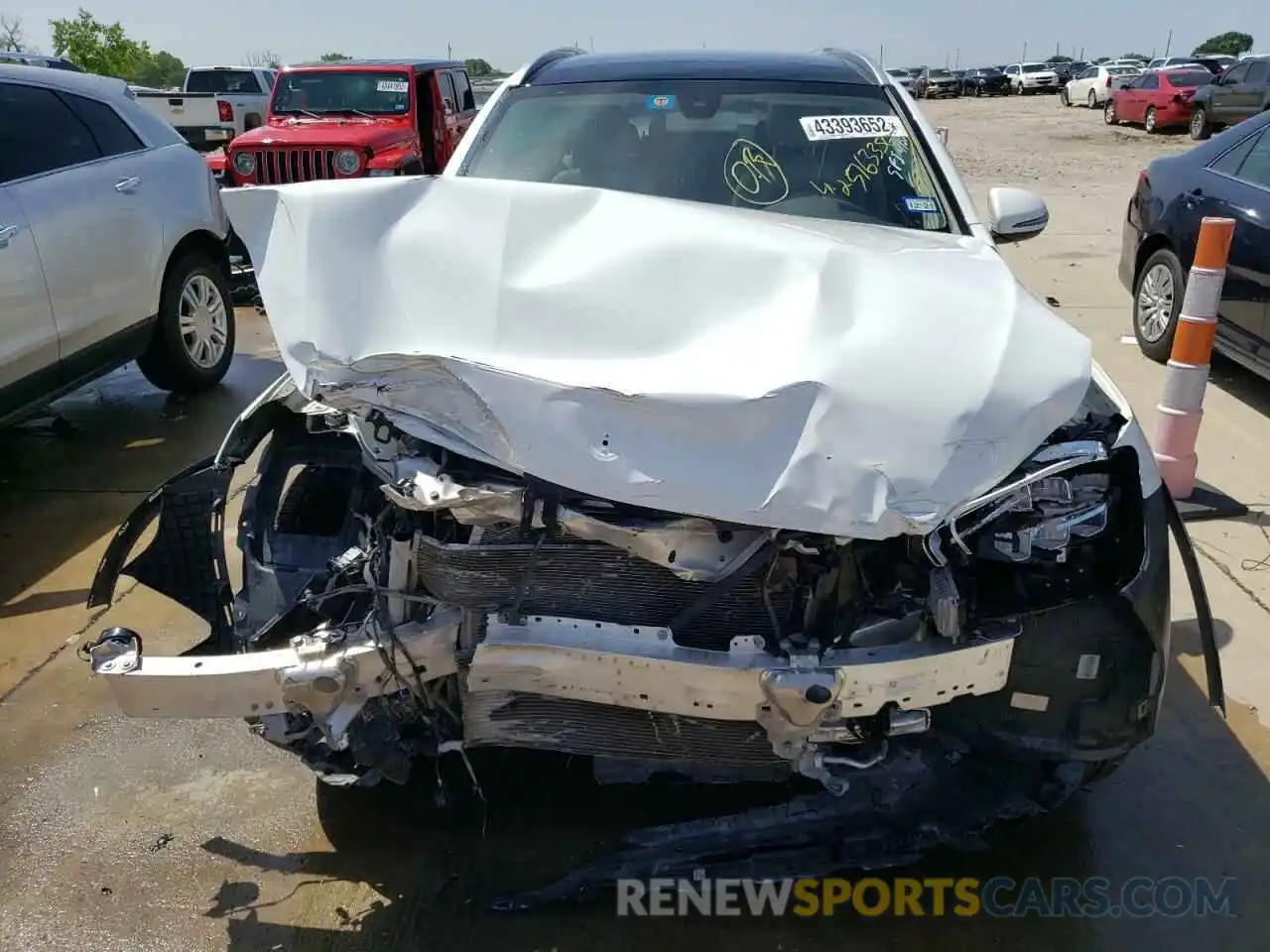 9 Photograph of a damaged car W1N0G8DB5LF763356 MERCEDES-BENZ GLC-CLASS 2020