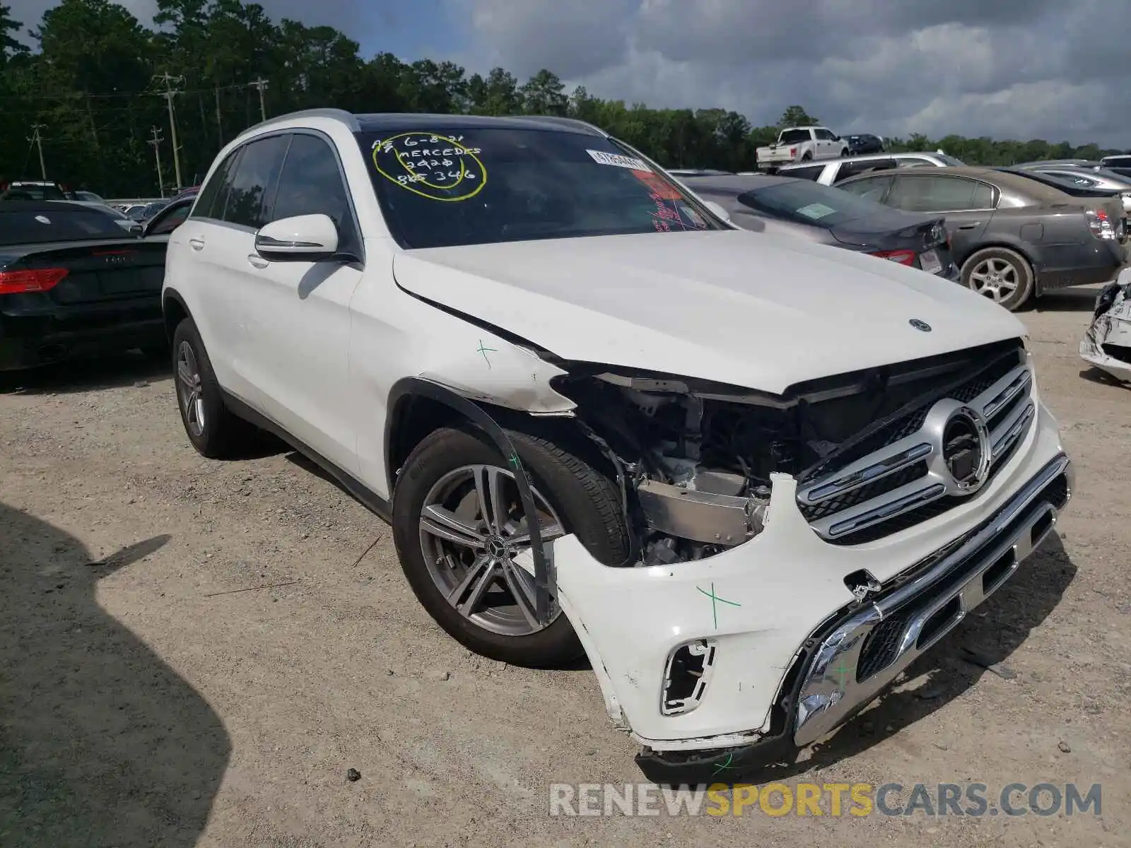 1 Photograph of a damaged car W1N0G8DB5LF805346 MERCEDES-BENZ GLC-CLASS 2020