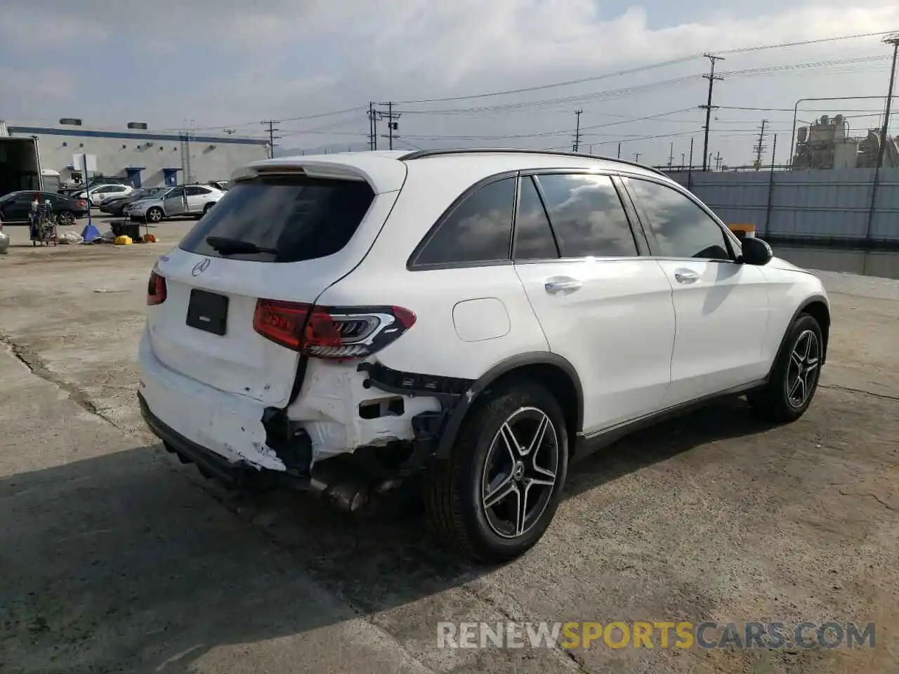 4 Photograph of a damaged car W1N0G8DB5LF859083 MERCEDES-BENZ GLC-CLASS 2020