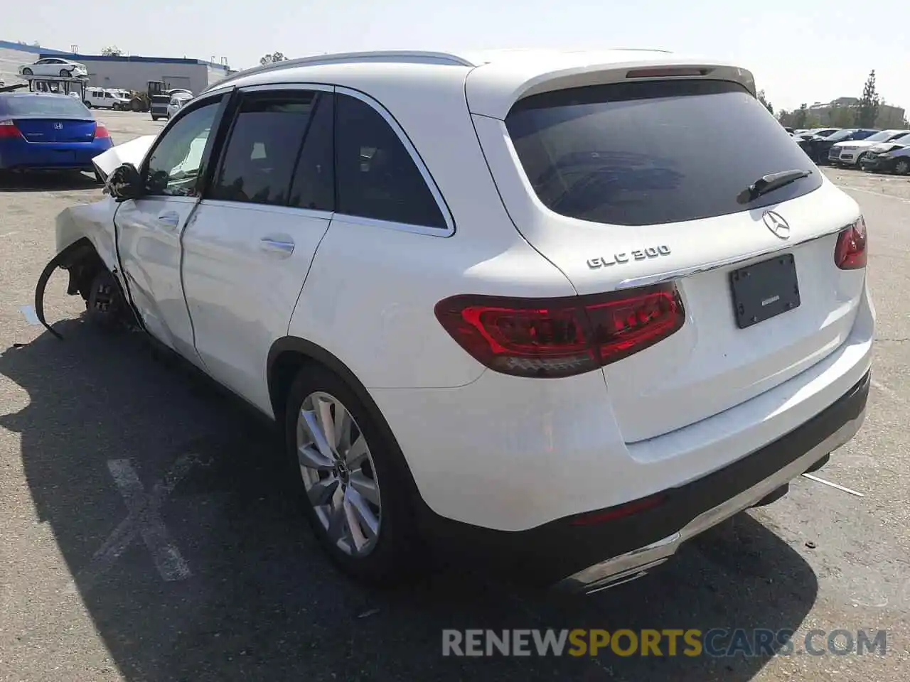 3 Photograph of a damaged car W1N0G8DB6LF759347 MERCEDES-BENZ GLC-CLASS 2020