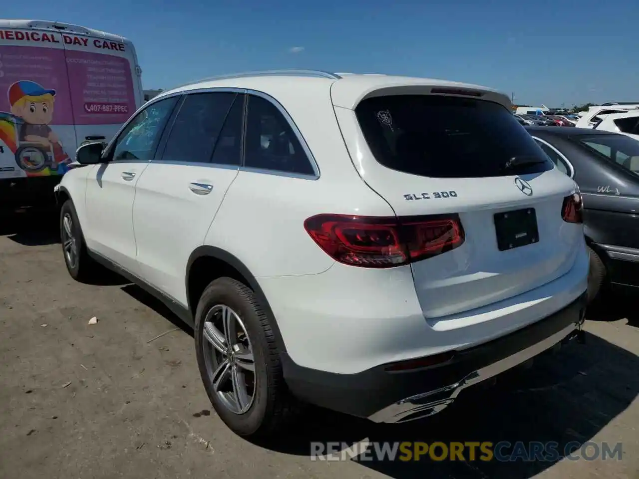 3 Photograph of a damaged car W1N0G8DB6LF762684 MERCEDES-BENZ GLC-CLASS 2020