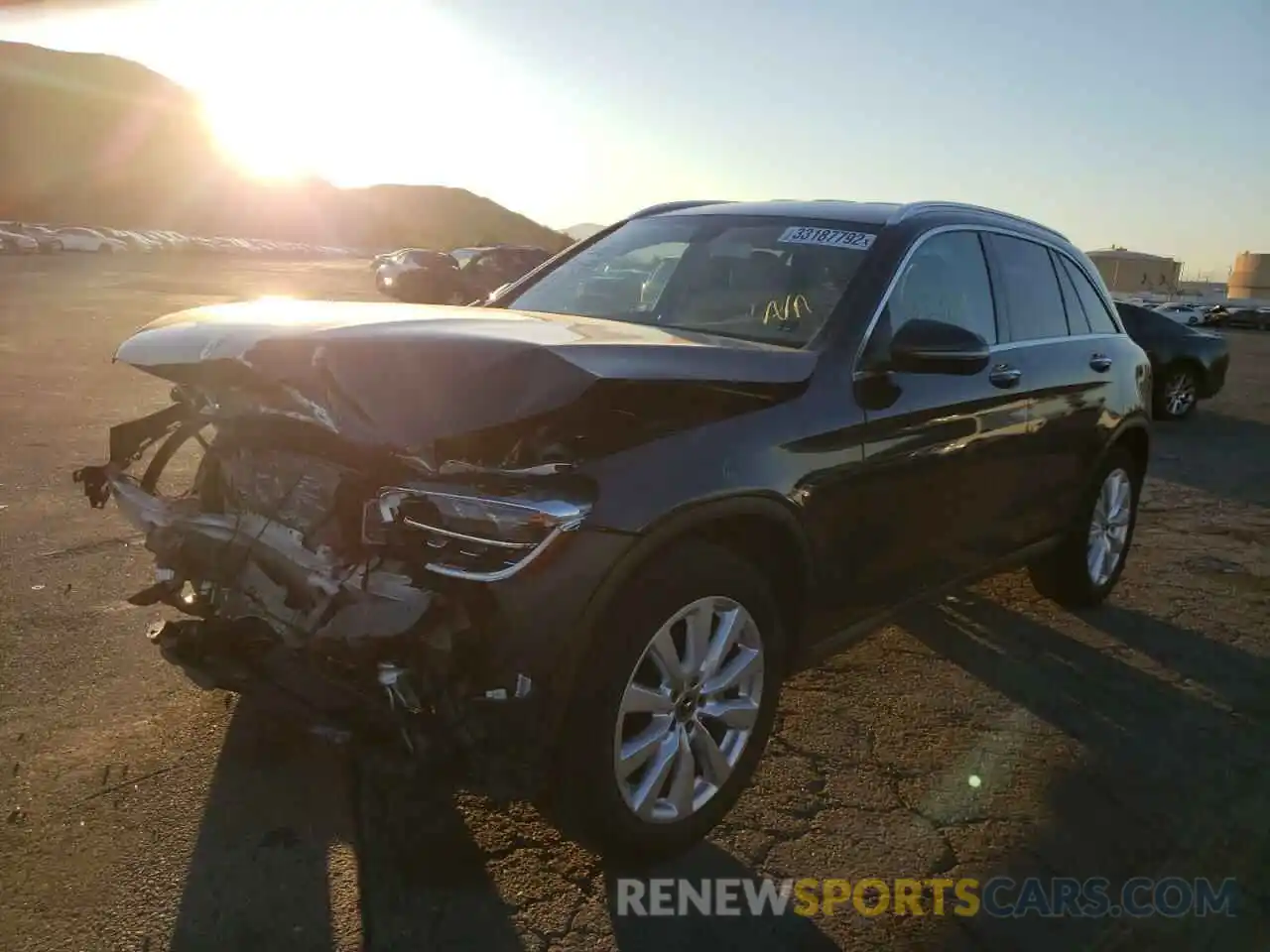 2 Photograph of a damaged car W1N0G8DB6LF774107 MERCEDES-BENZ GLC-CLASS 2020