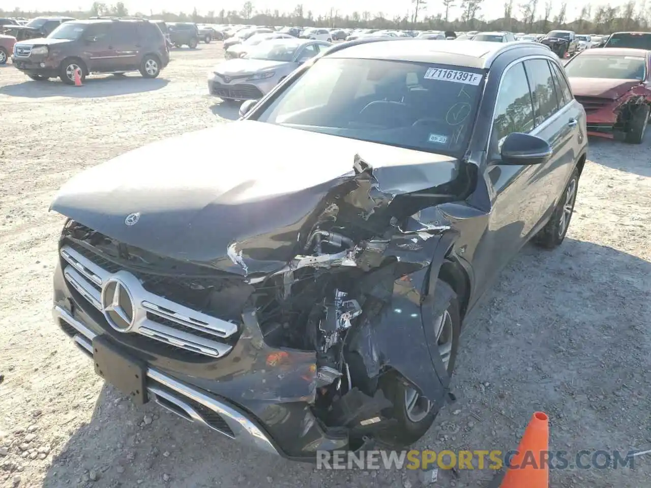 9 Photograph of a damaged car W1N0G8DB6LF864096 MERCEDES-BENZ GLC-CLASS 2020