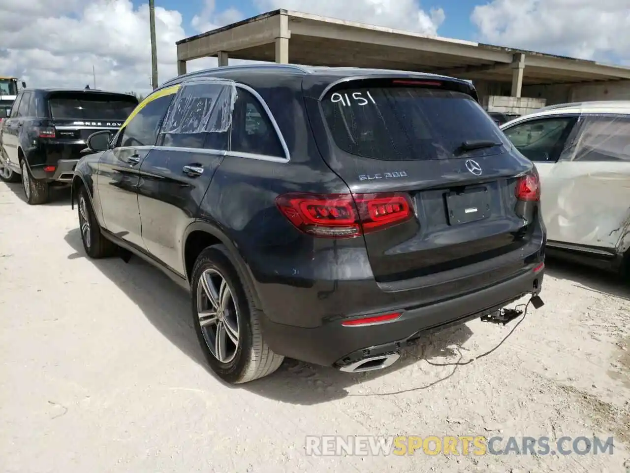 3 Photograph of a damaged car W1N0G8DB7LF789151 MERCEDES-BENZ GLC-CLASS 2020