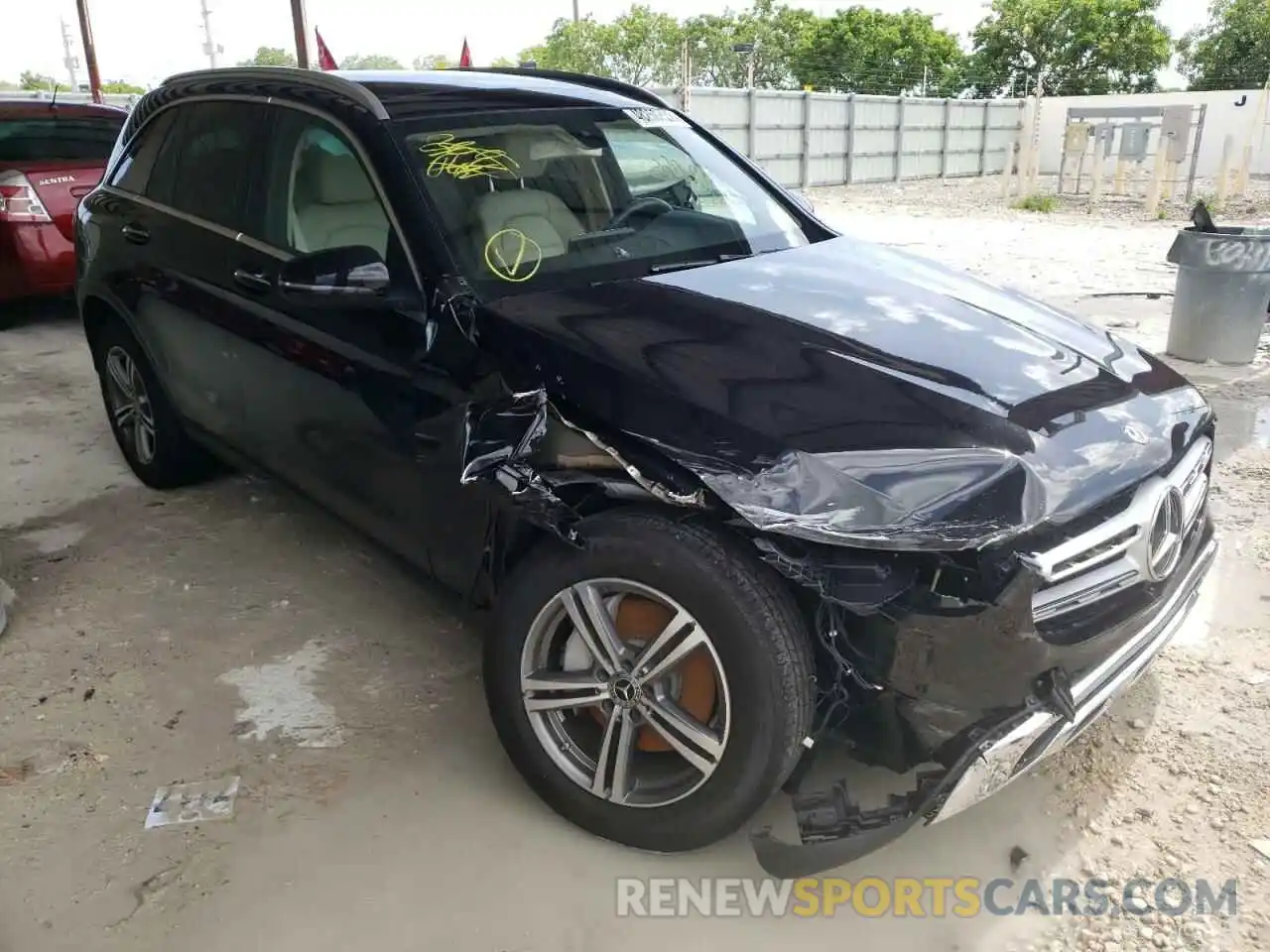 1 Photograph of a damaged car W1N0G8DB7LF858016 MERCEDES-BENZ GLC-CLASS 2020