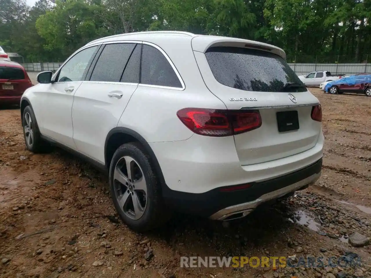 3 Photograph of a damaged car W1N0G8DB7LF865063 MERCEDES-BENZ GLC-CLASS 2020