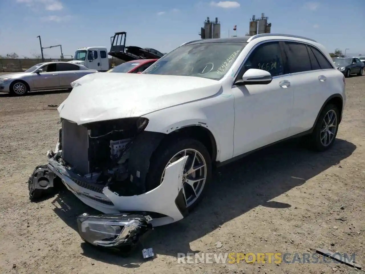 2 Photograph of a damaged car W1N0G8DB8LF760905 MERCEDES-BENZ GLC-CLASS 2020