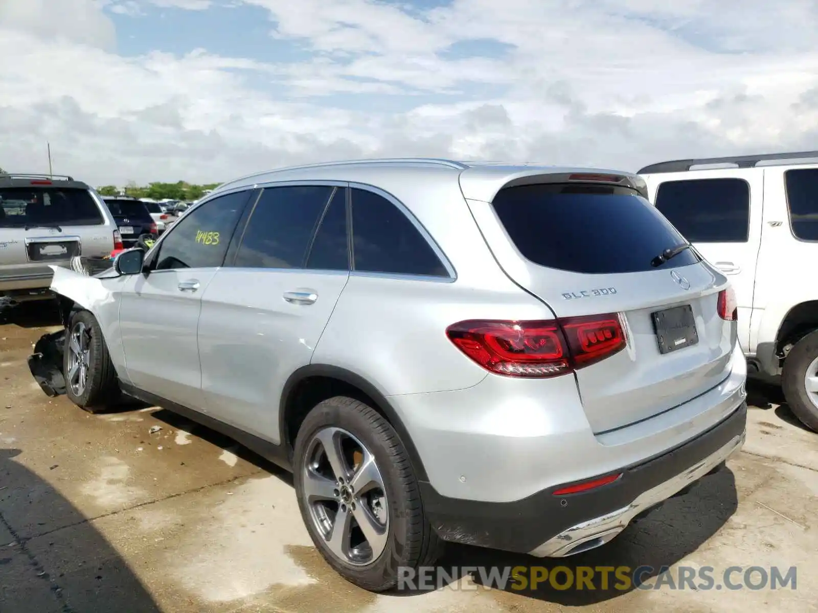 3 Photograph of a damaged car W1N0G8DB8LF823257 MERCEDES-BENZ GLC-CLASS 2020