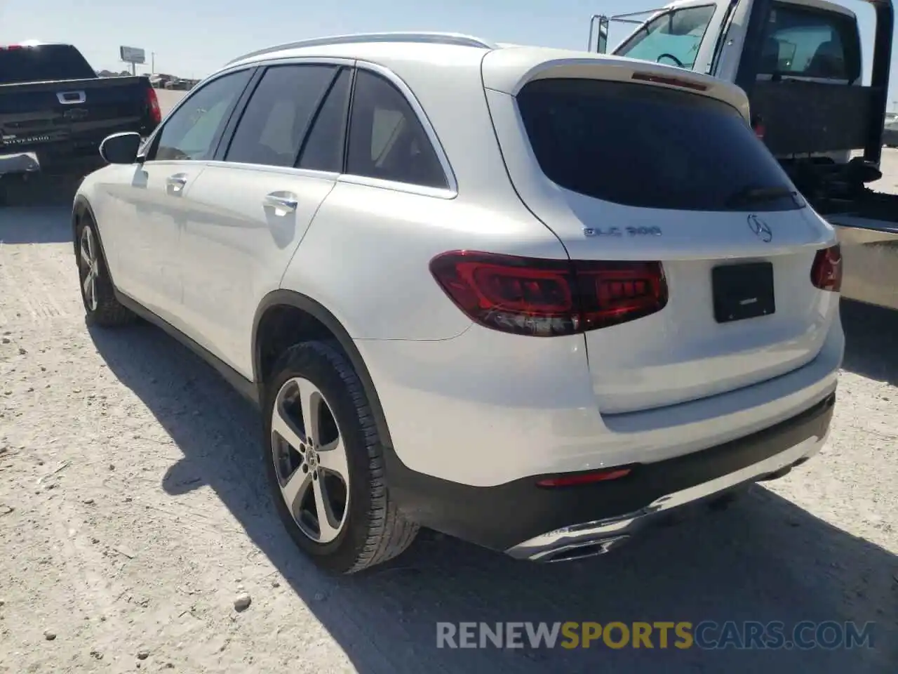 3 Photograph of a damaged car W1N0G8DB8LF834176 MERCEDES-BENZ GLC-CLASS 2020