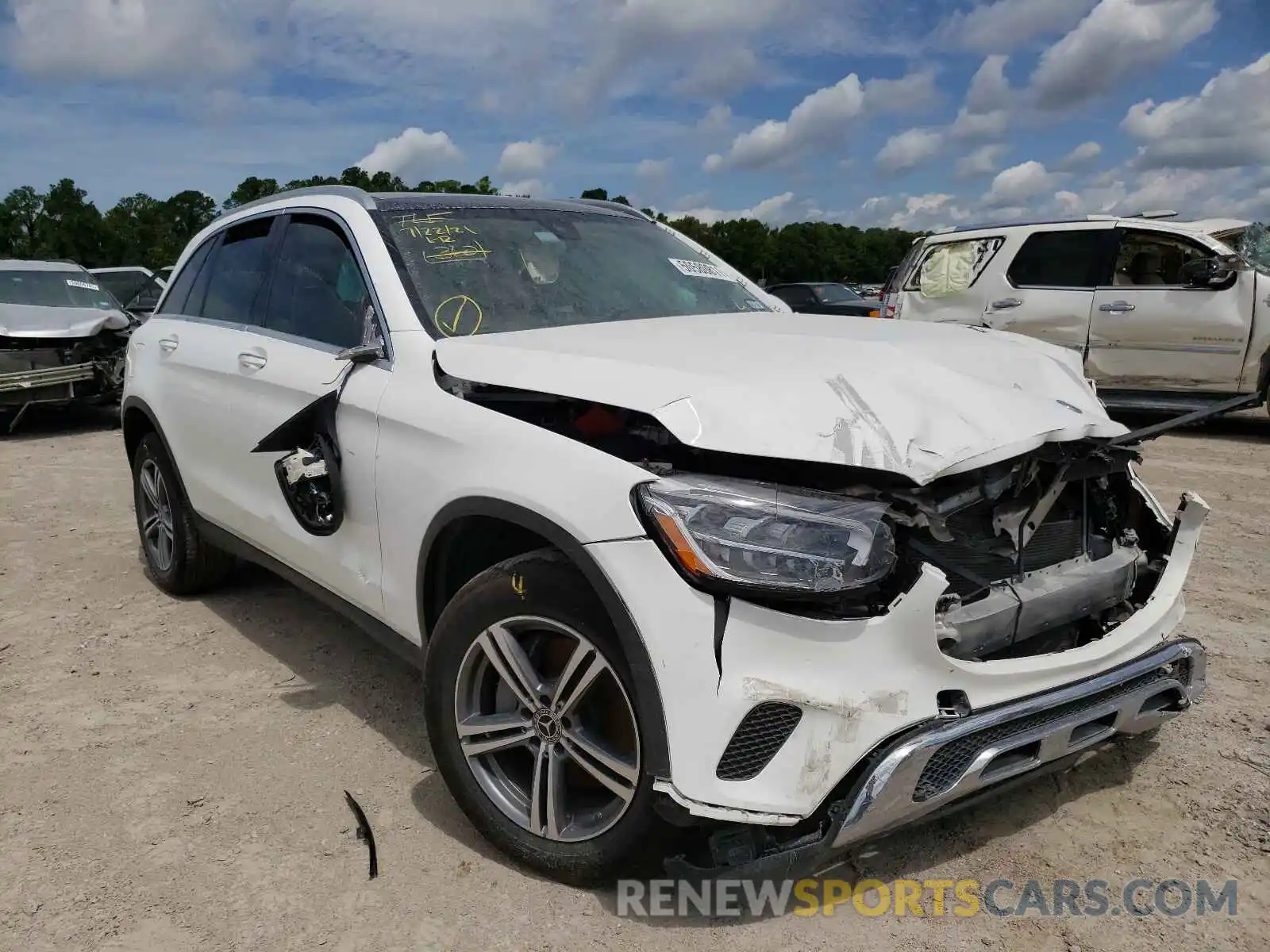 1 Photograph of a damaged car W1N0G8DB9LF766387 MERCEDES-BENZ GLC-CLASS 2020