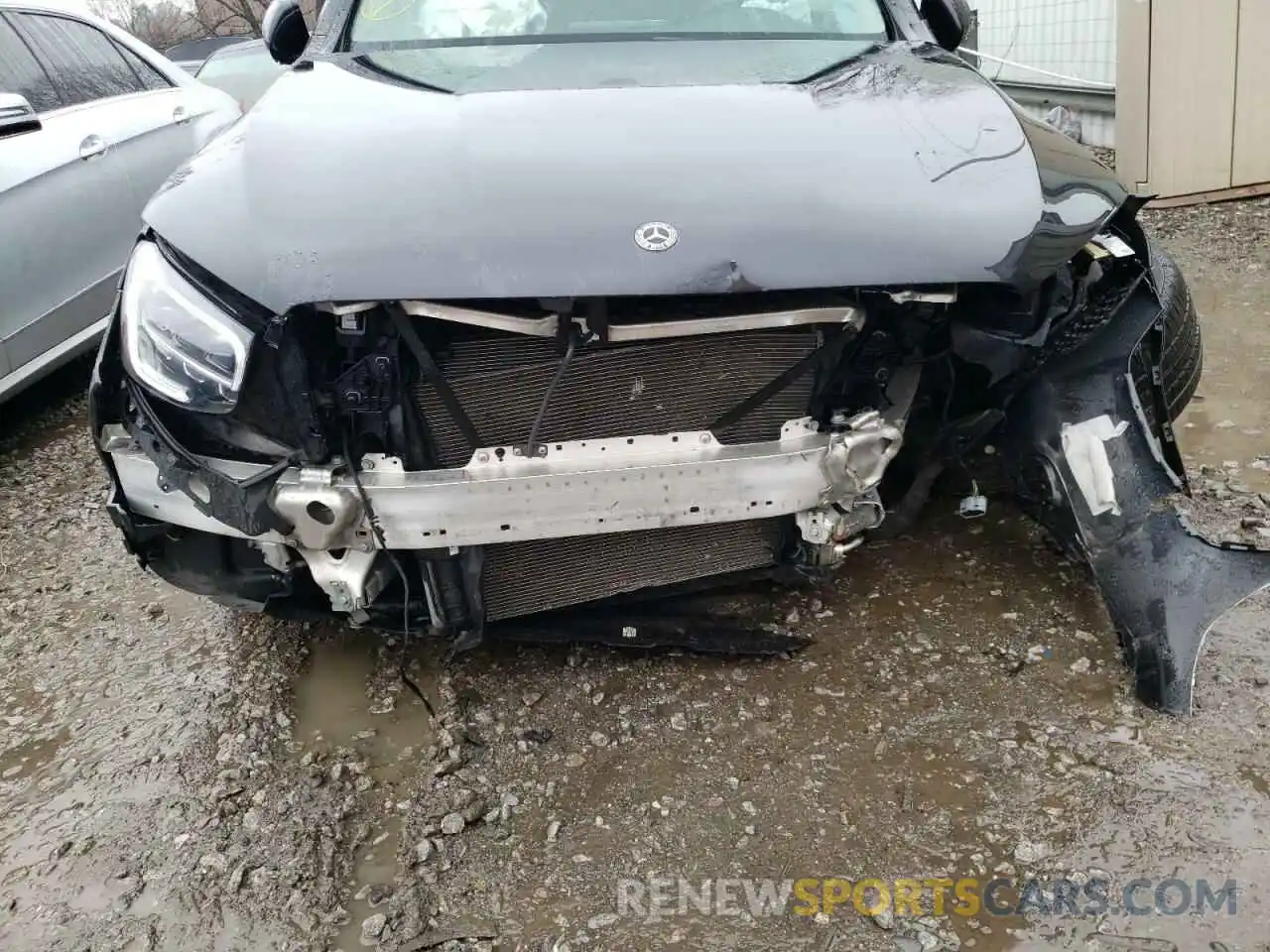 9 Photograph of a damaged car W1N0G8DB9LF769628 MERCEDES-BENZ GLC-CLASS 2020