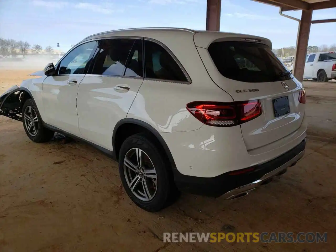 3 Photograph of a damaged car W1N0G8DB9LV258815 MERCEDES-BENZ GLC-CLASS 2020