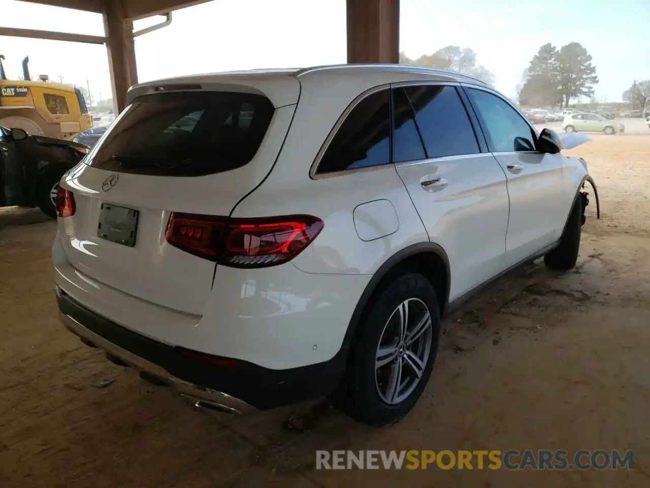 4 Photograph of a damaged car W1N0G8DB9LV258815 MERCEDES-BENZ GLC-CLASS 2020