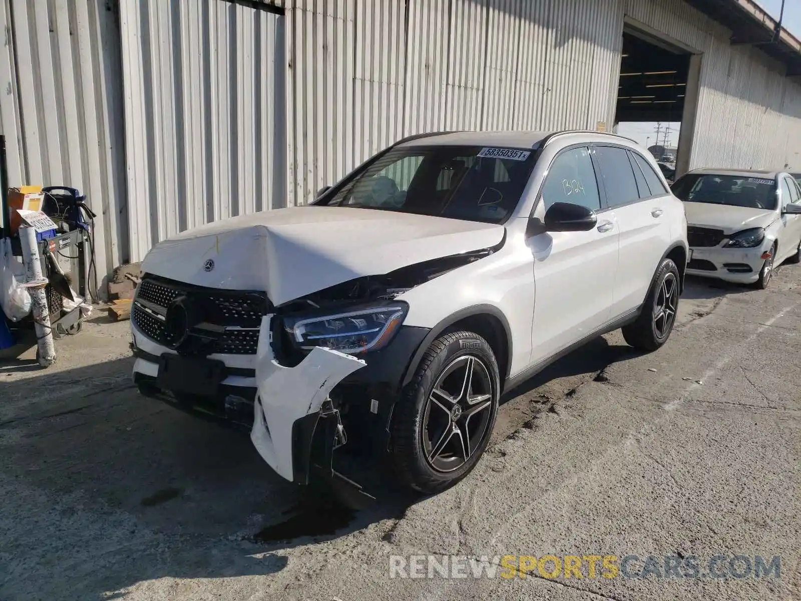 2 Photograph of a damaged car W1N0G8DBXLV261061 MERCEDES-BENZ GLC-CLASS 2020