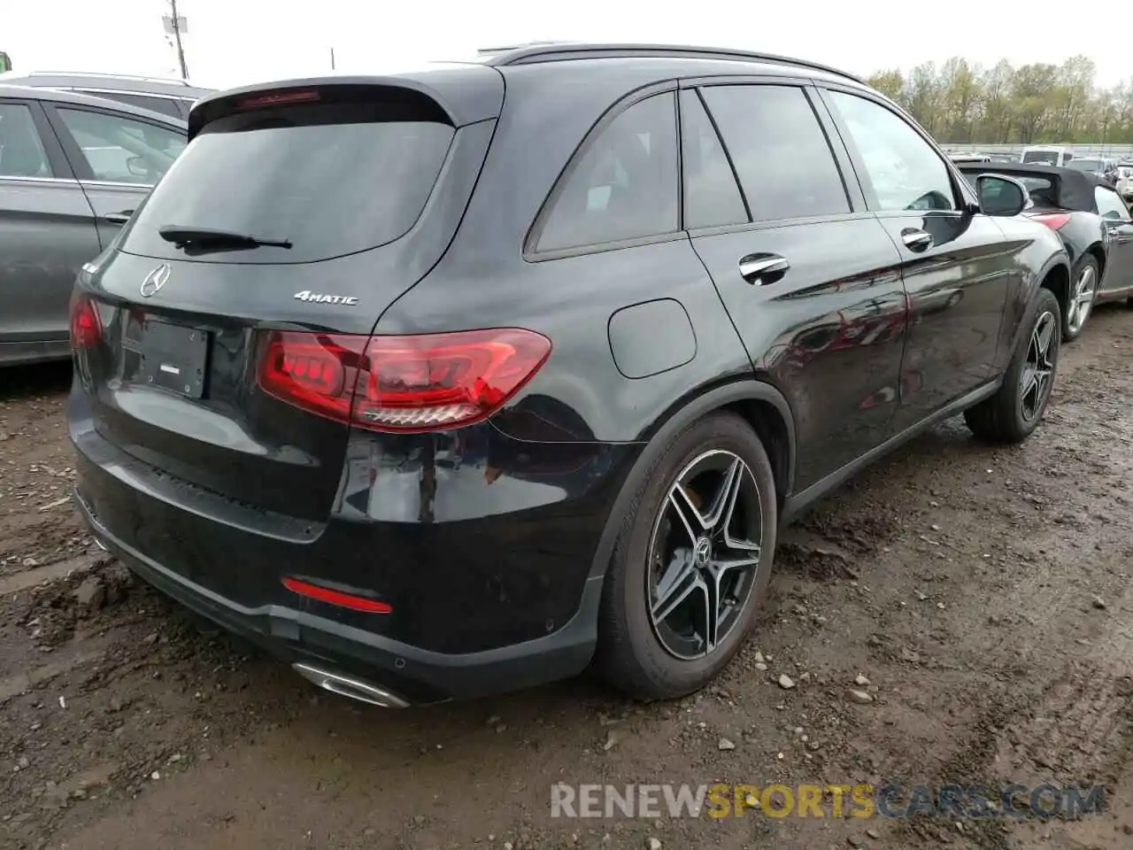 4 Photograph of a damaged car W1N0G8EB0LF770021 MERCEDES-BENZ GLC-CLASS 2020